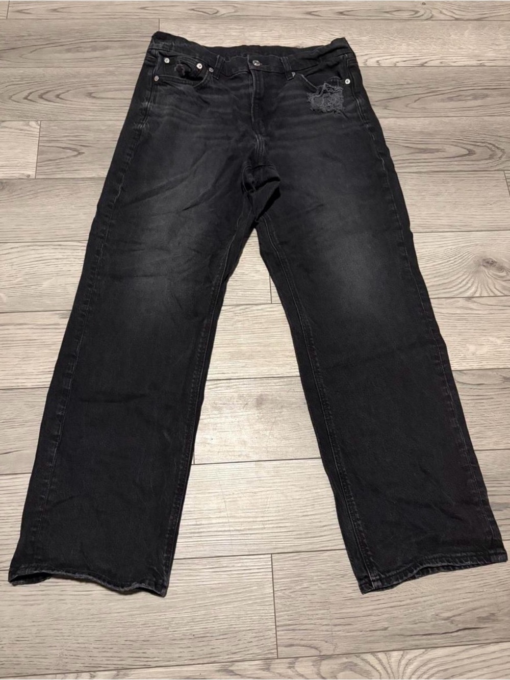 Black American Eagle straight leg jeans - size 10